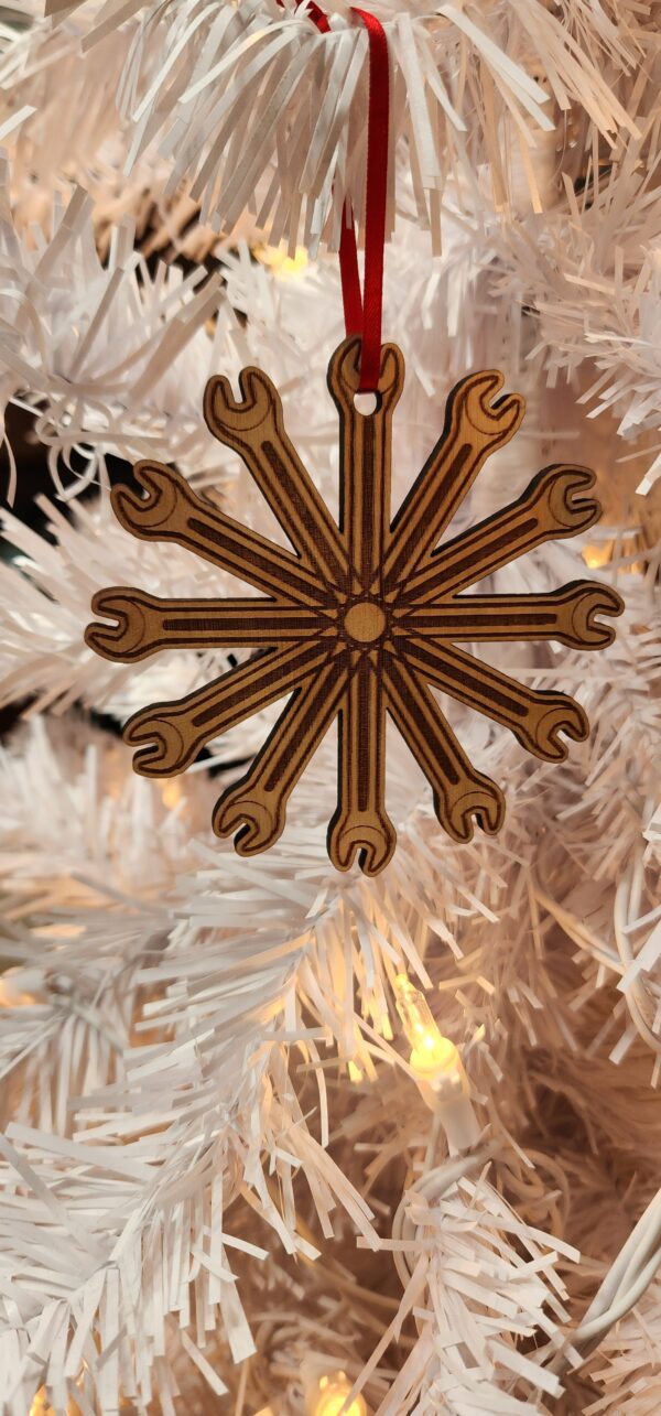 Wrench snowflake in a tree